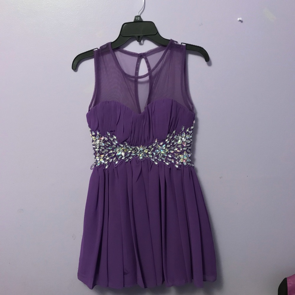 A short purple homecoming dress